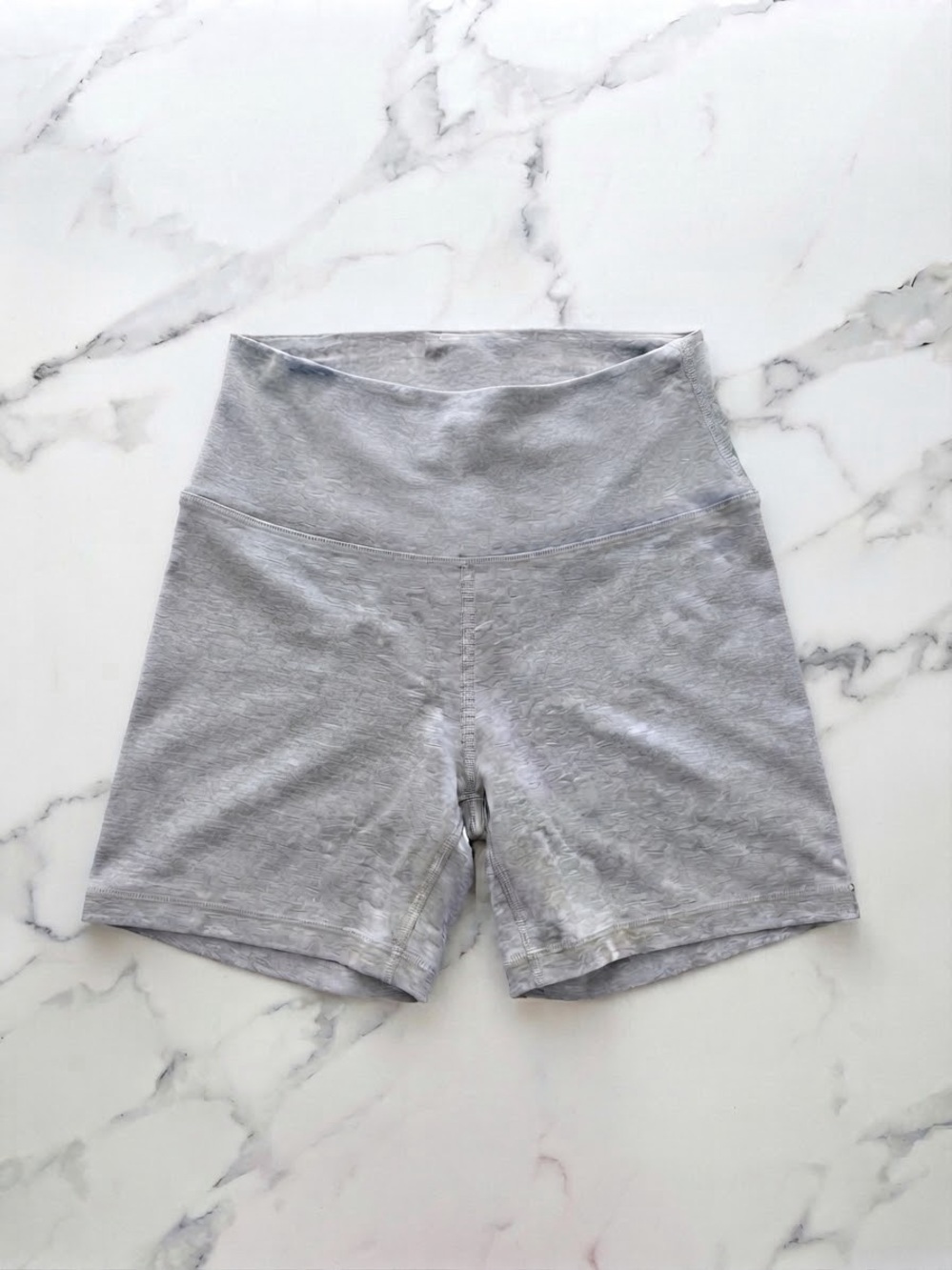 Aritzia Light Gray High-Rise Athletic Bike Shorts